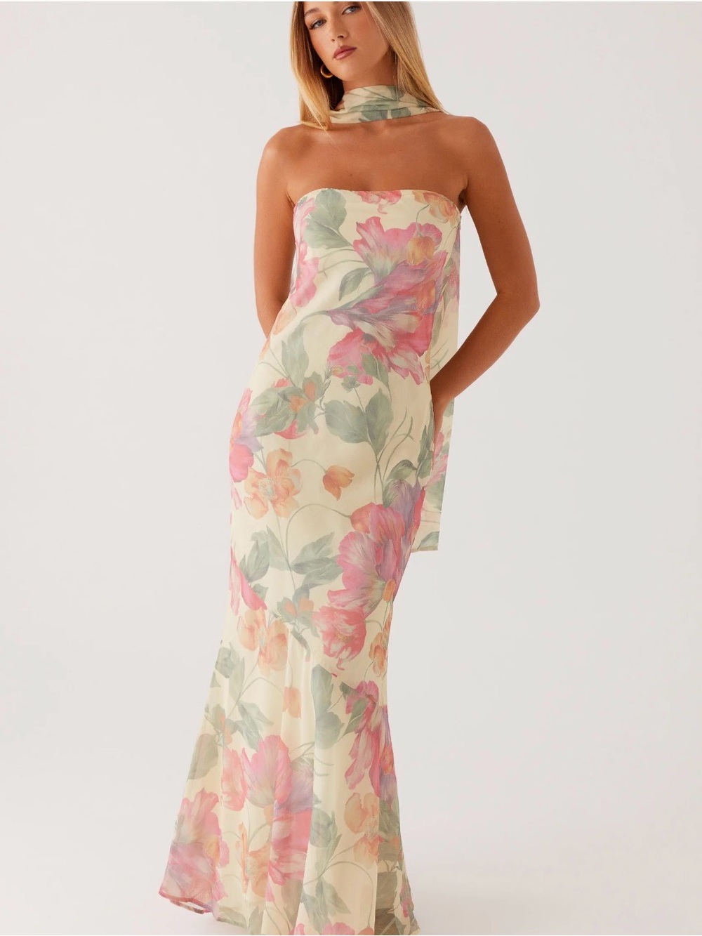 Under the pagoda maxi pepper mayo dress